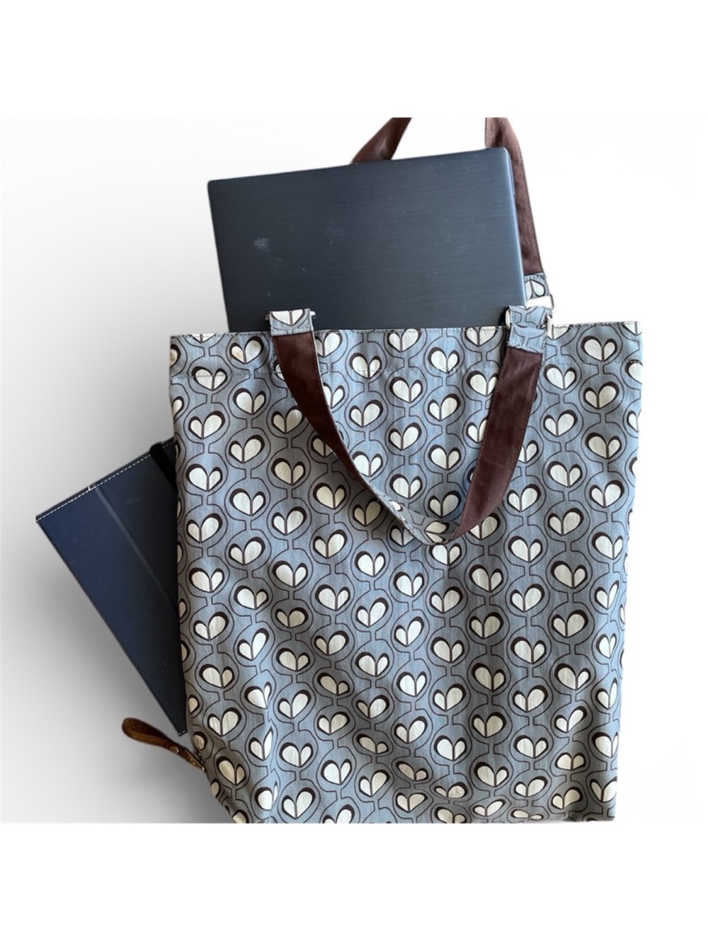 Cool laptop tote bag. Multiple pockets. Cute modern MCM print